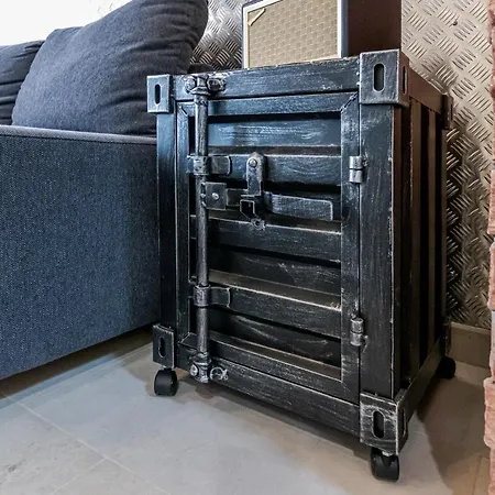 דירה Flatguest Industrial Loft By Marina - Wifi